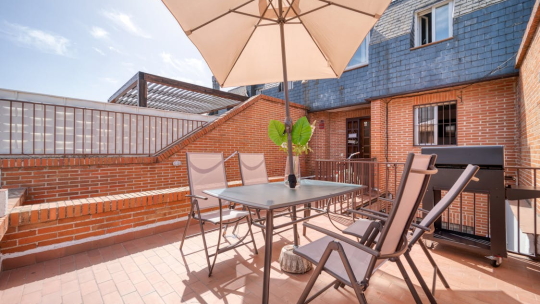 Creëer een Luxe Buitenruimte met Hoogwaardige Tuinmeubels